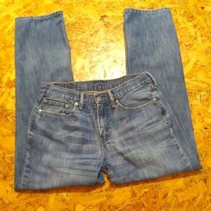 LEVIS 514*MENS*STRAIGHT LEG JEANS* SIZE 32W x 32L*MED BLUE WASH